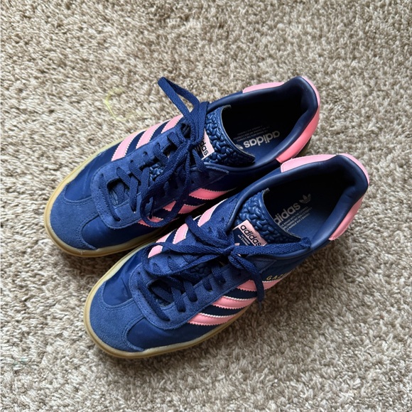Adidas Gazelles - Picture 2 of 3